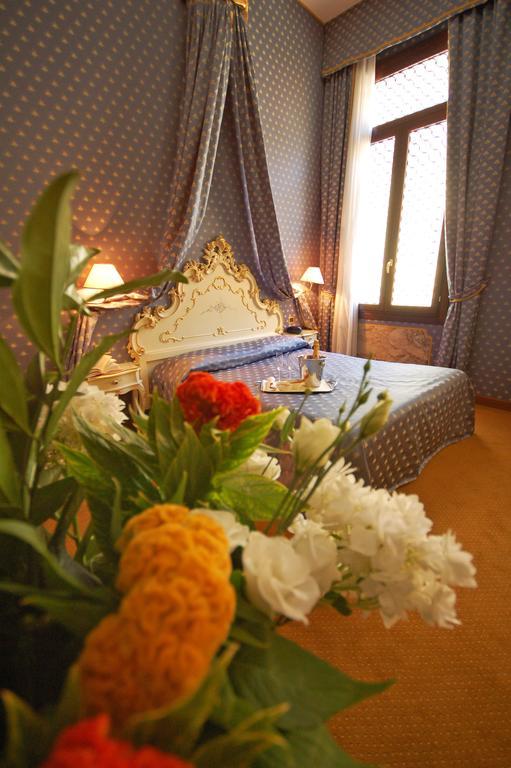 Hotel Torino Venezia Esterno foto